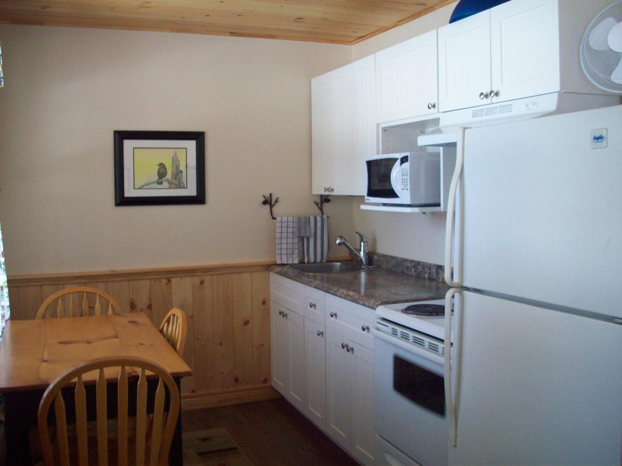 Lakewoods Cottage Oxtongue Lake Phòng bức ảnh